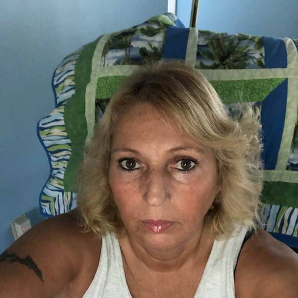 Meet your Posher, Claudia